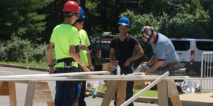 Shriver Students Prepare for New Jobs By Helping Local Organization
